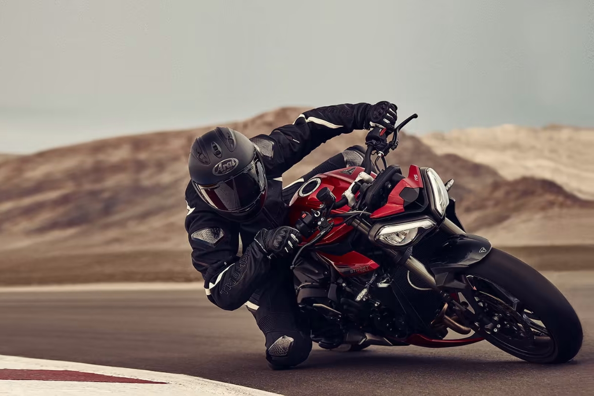triumph street 765